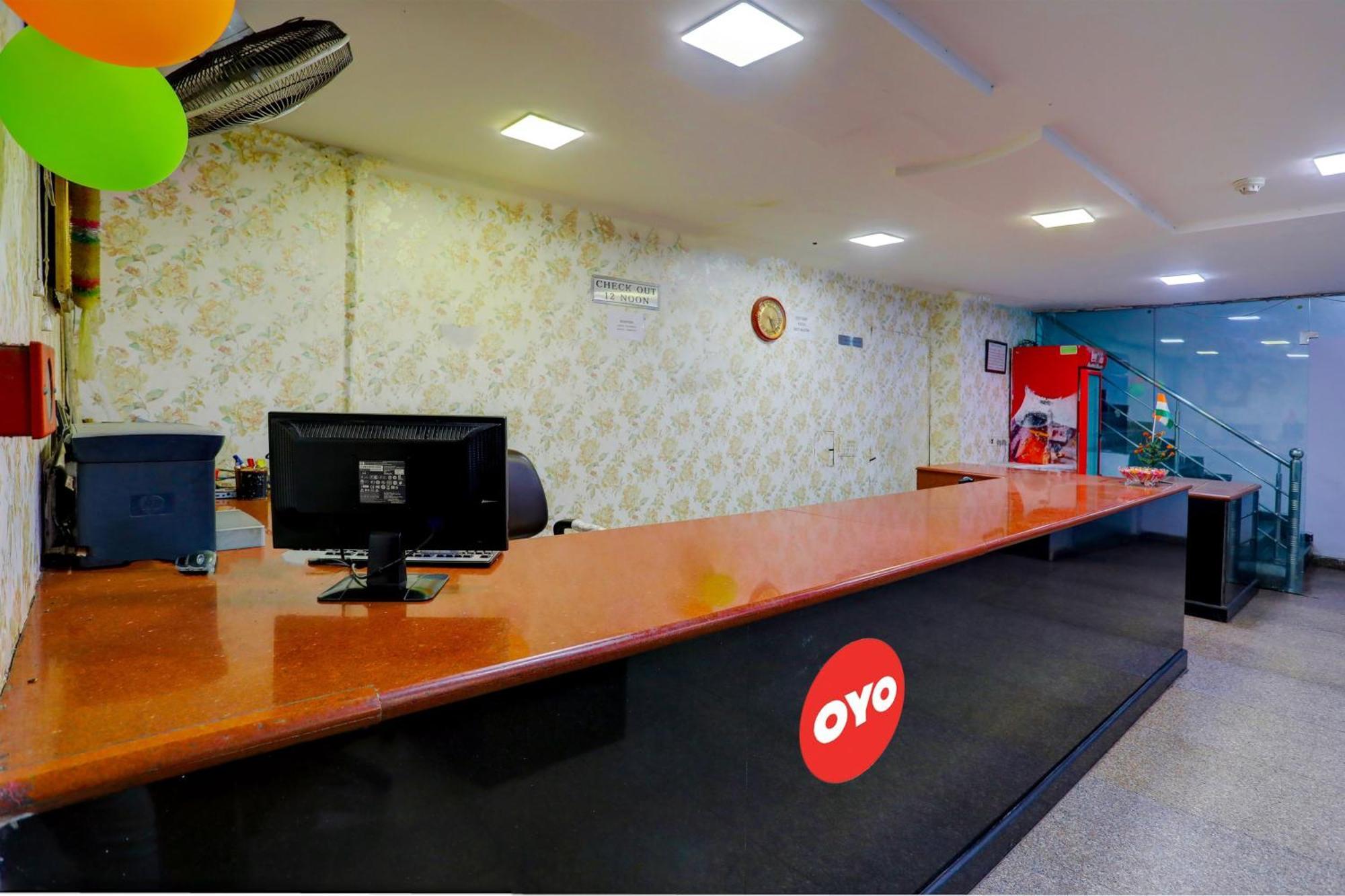 Hotel Monarch Inn Lucknow Esterno foto