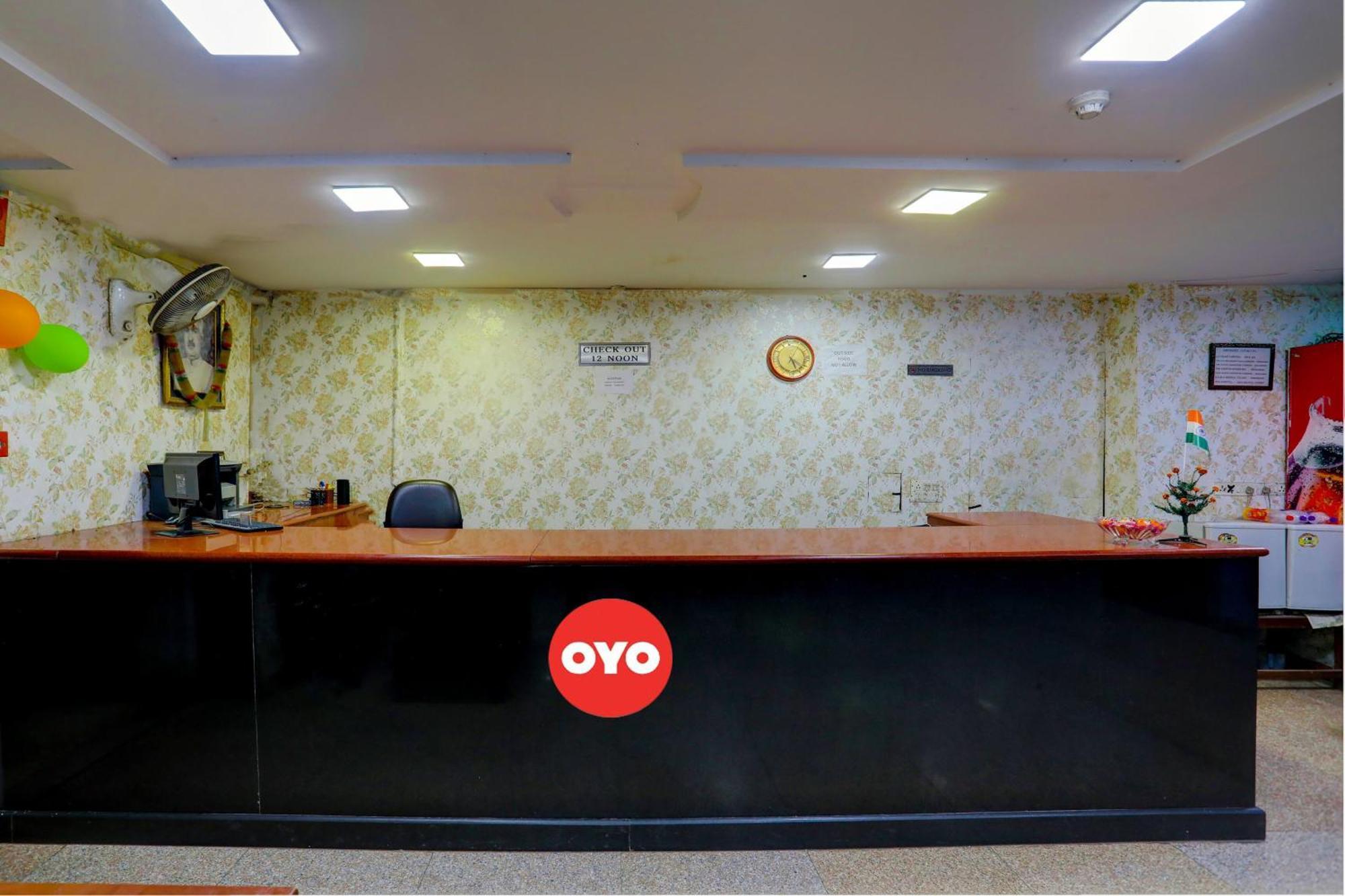 Hotel Monarch Inn Lucknow Esterno foto