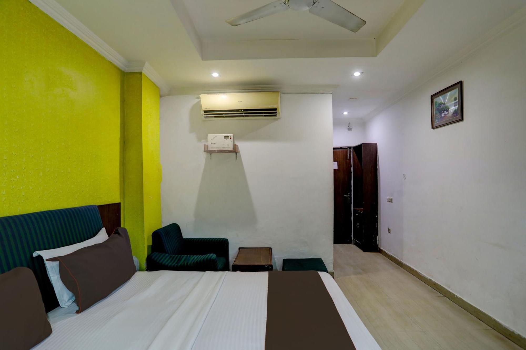 Hotel Monarch Inn Lucknow Esterno foto