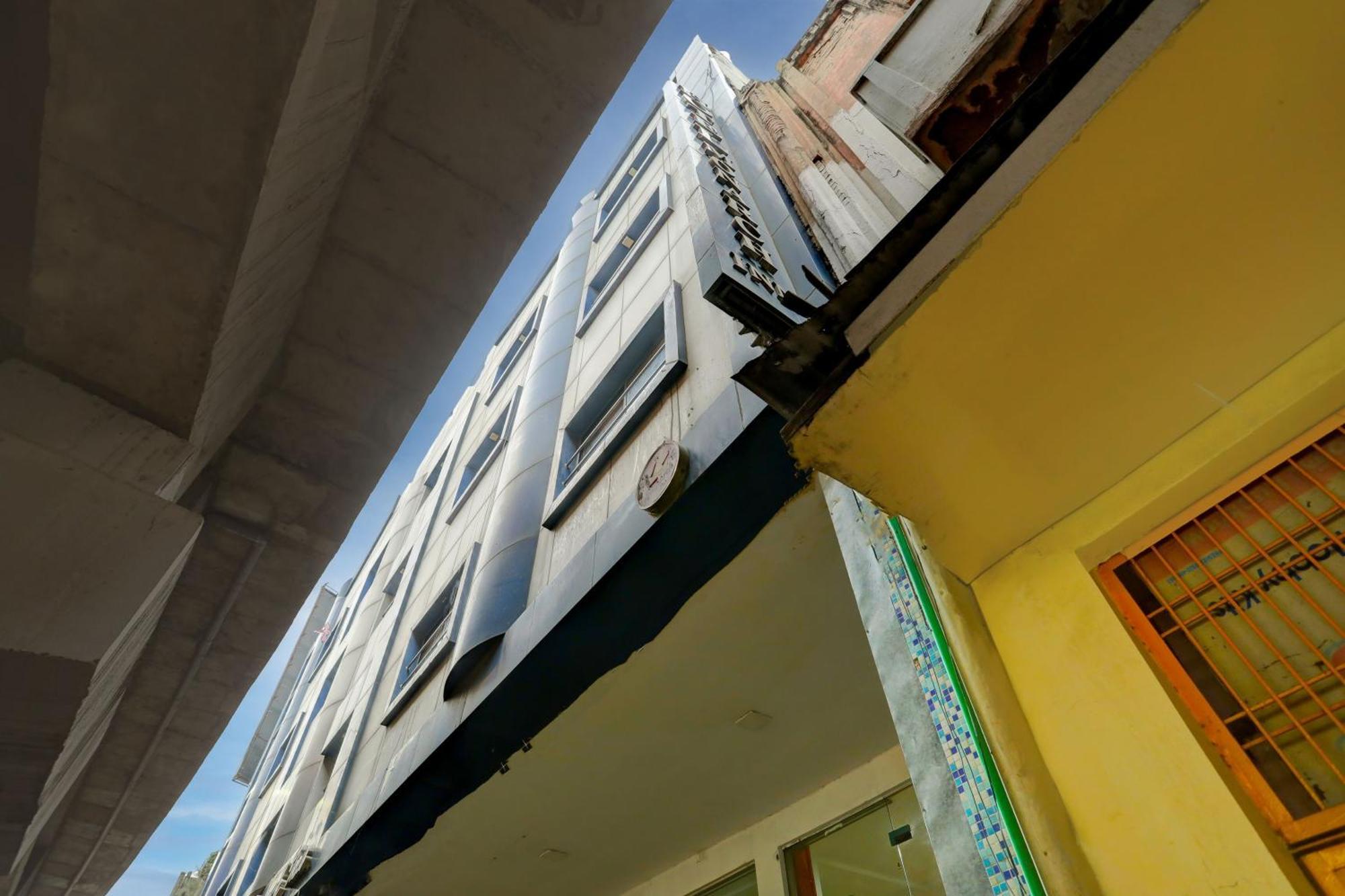 Hotel Monarch Inn Lucknow Esterno foto