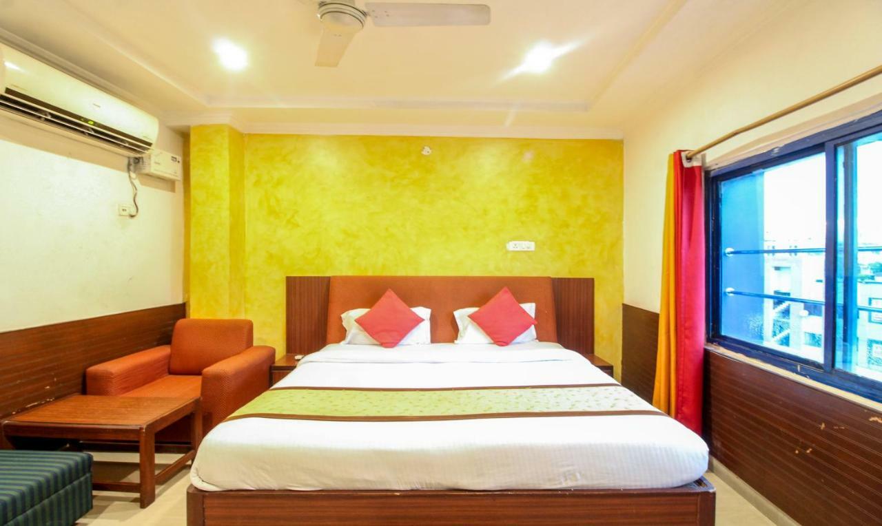 Hotel Monarch Inn Lucknow Esterno foto